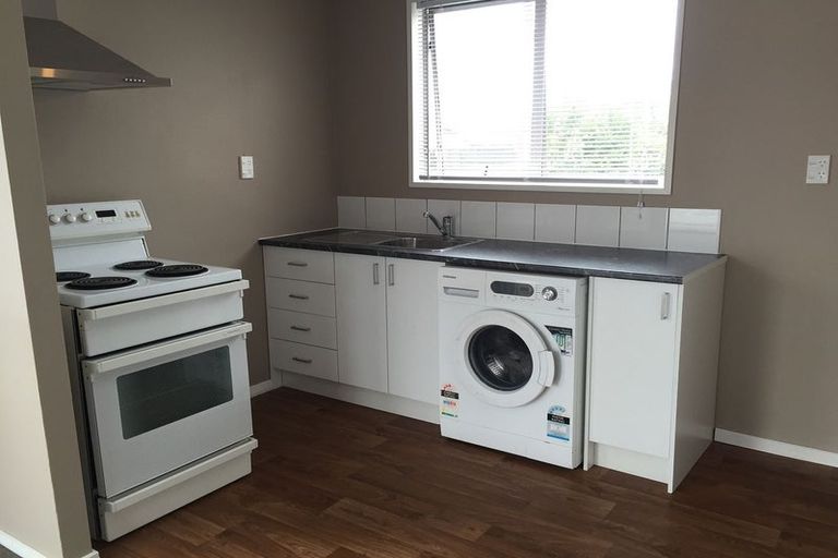 Photo of property in 2/374 Gloucester Street, Linwood, Christchurch, 8011