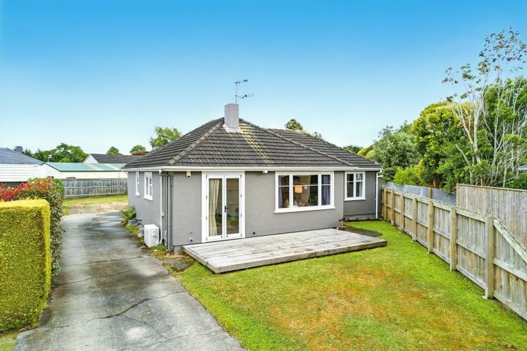 Photo of property in 12 Denbigh Place, Awapuni, Palmerston North, 4412