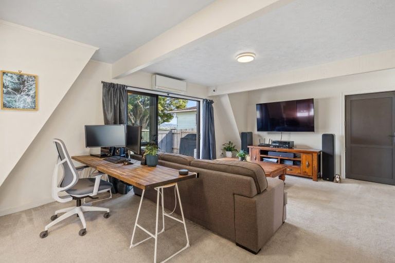 Photo of property in 12 Eureka Place, Parahaki, Whangarei, 0112