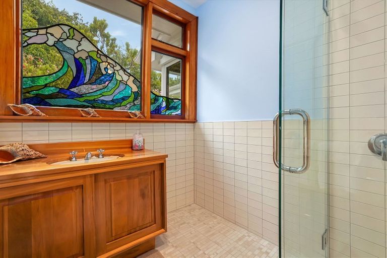 Photo of property in 40 Saint Andrews Hill Road, Mount Pleasant, Christchurch, 8081