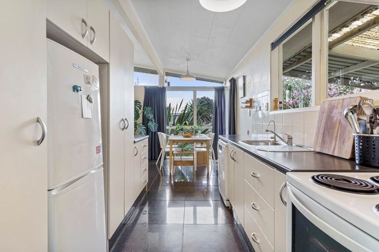 Photo of property in 12 Edgar Pearce Place, Howick, Auckland, 2014