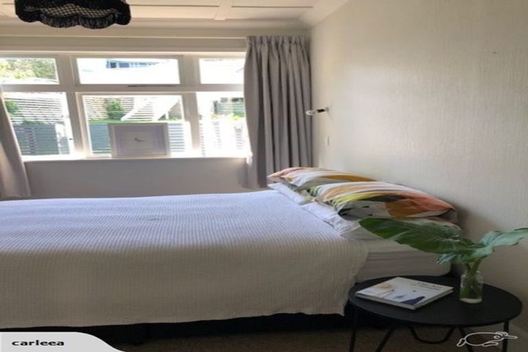 Photo of property in 25 Cobden Road, Bluff Hill, Napier, 4110