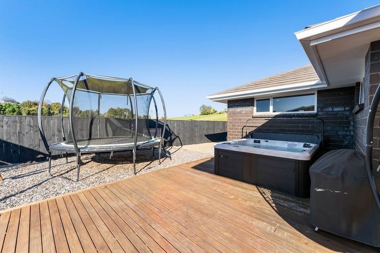 Photo of property in 70b Hillpark Drive, Pokeno, 2402