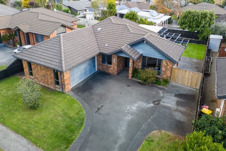 Photo of property in 12 Wiltshire Drive, Huntington, Hamilton, 3210