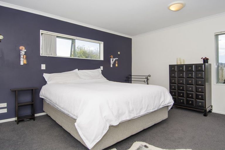 Photo of property in 17 Lavender Place, Papamoa Beach, Papamoa, 3118