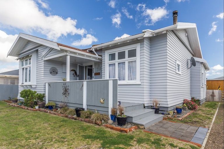 Photo of property in 22 Barling Street, Himatangi Beach, Foxton, 4891
