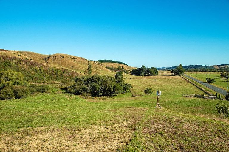 Photo of property in 587 Churchill Road, Pukekawa, 2696