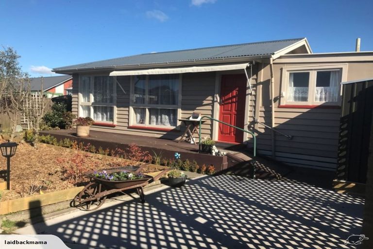 Photo of property in 22 Staffa Street, Woolston, Christchurch, 8062