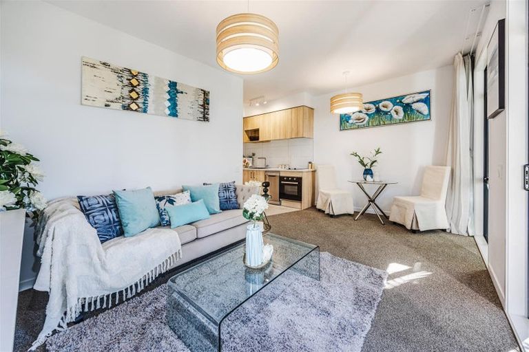 Photo of property in 66/2 Armoy Drive, East Tamaki, Auckland, 2016