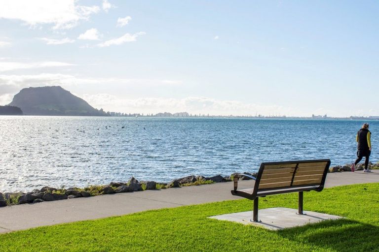 Photo of property in 2 Warrington Street, Matua, Tauranga, 3110