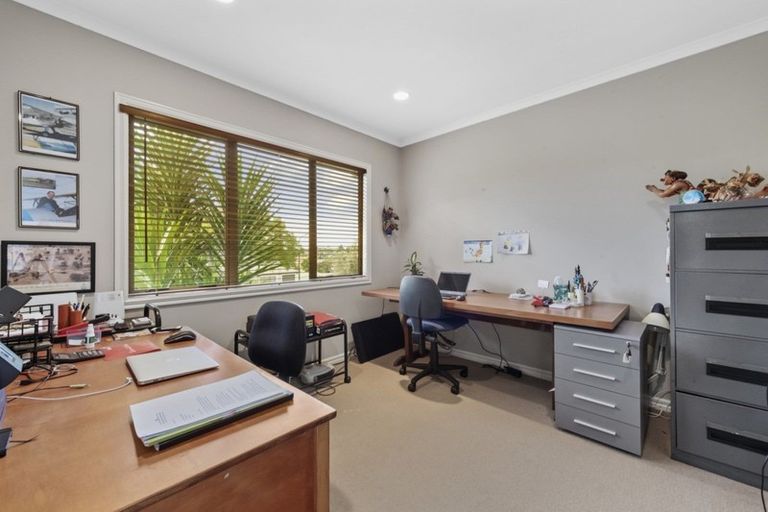 Photo of property in 2 Riverstone Drive, Welcome Bay, Tauranga, 3112