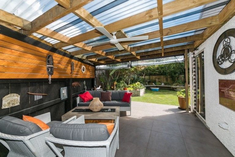 Photo of property in 4/184 Charles Street, Westshore, Napier, 4110