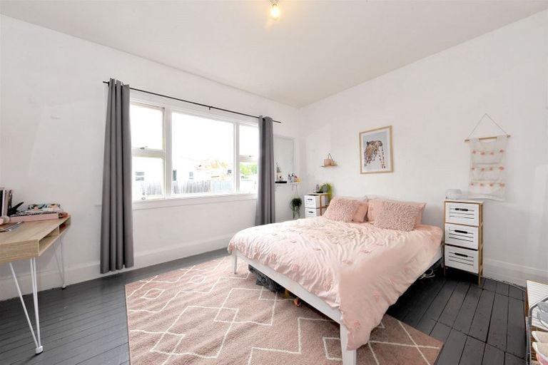 Photo of property in 13c Inglis Street, Phillipstown, Christchurch, 8011