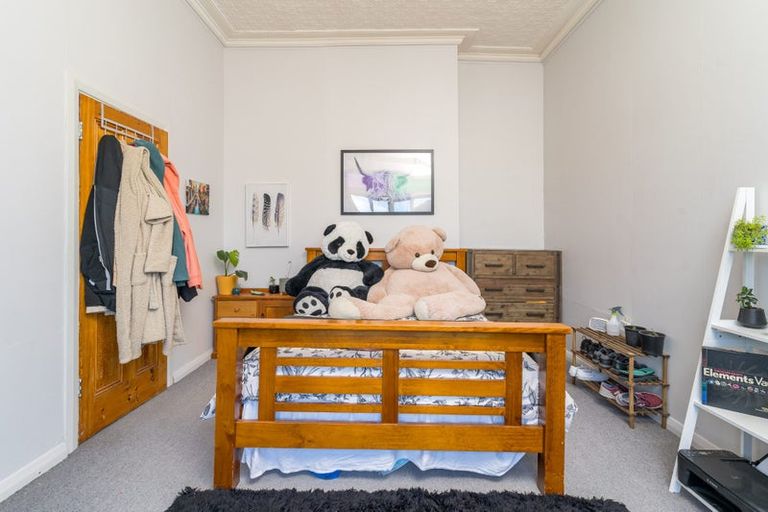 Photo of property in 48 Royal Crescent, Saint Kilda, Dunedin, 9012