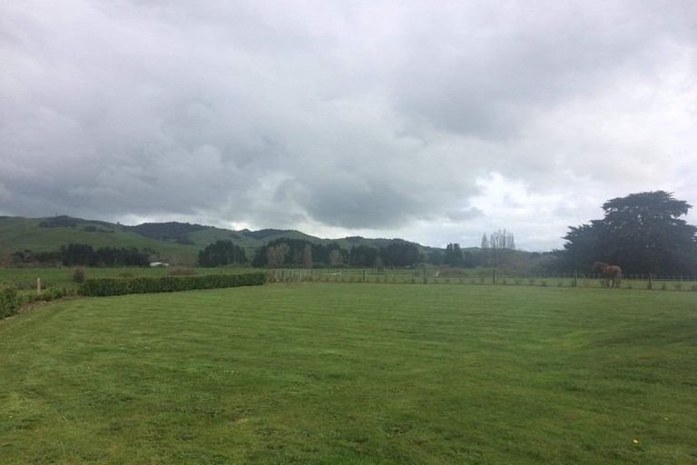 Photo of property in 972 Maungatautari Road, Maungatautari, Cambridge, 3494