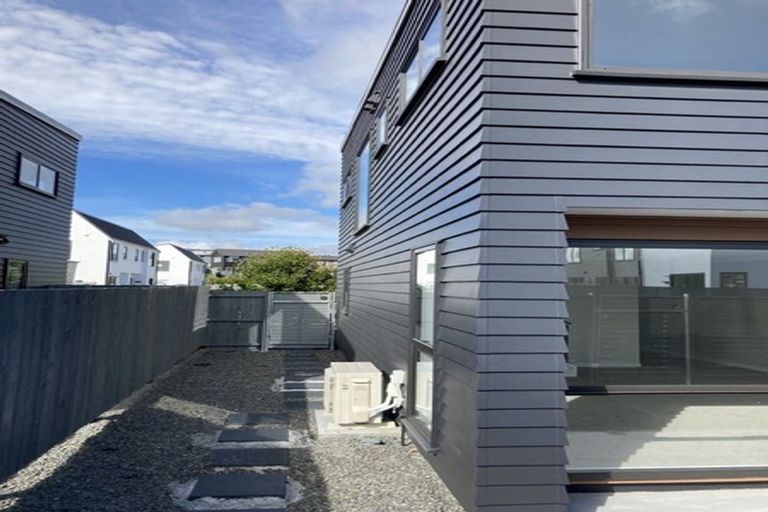 Photo of property in 43 Harewood Street, Whenuapai, Auckland, 0618