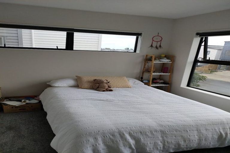 Photo of property in 67 Bellbird Street, Papakura, 2110