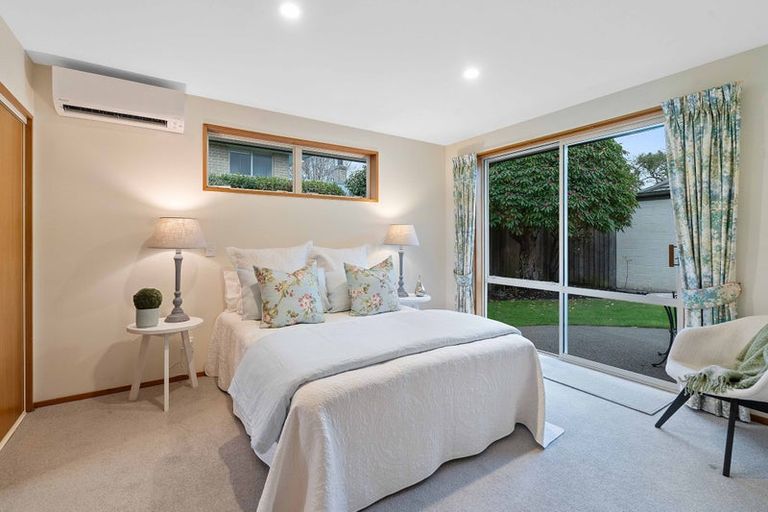 Photo of property in 2/35 Merrin Street, Avonhead, Christchurch, 8042