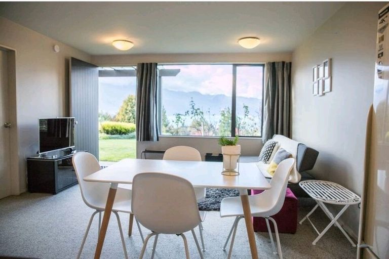 Photo of property in 4 Aspen Grove, Fernhill, Queenstown, 9300