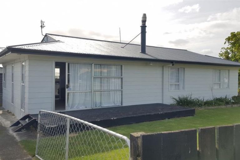 Photo of property in 12 Veronica Place, Bell Block, New Plymouth, 4312