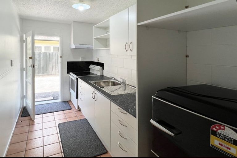 Photo of property in 8/6 Opoia Drive, Hamilton East, Hamilton, 3216