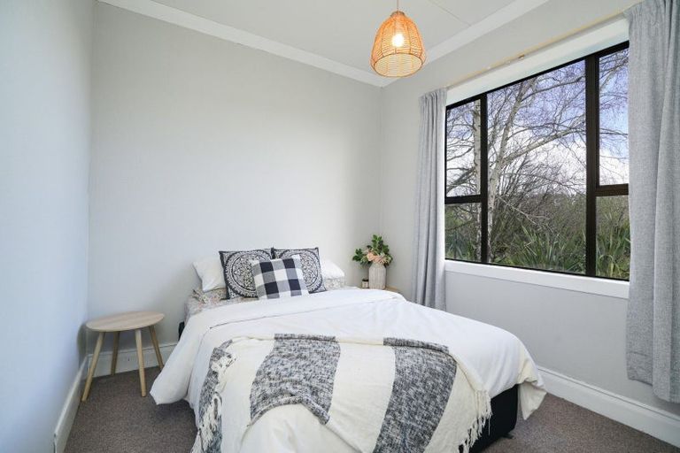 Photo of property in 164 Cameron Road, Lochiel, Winton, 9781