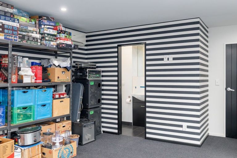 Photo of property in 5 Emerson Crescent, Diamond Harbour, Lyttelton, 8971