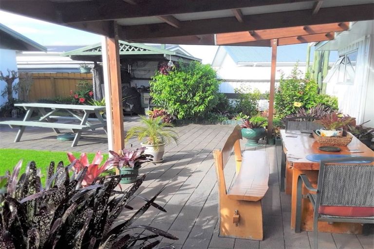 Photo of property in 222 Chartwell Avenue, Whangamata, 3620