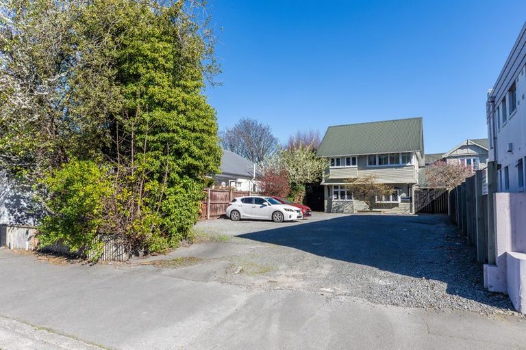 Photo of property in 277 Montreal Street, Christchurch Central, Christchurch, 8013