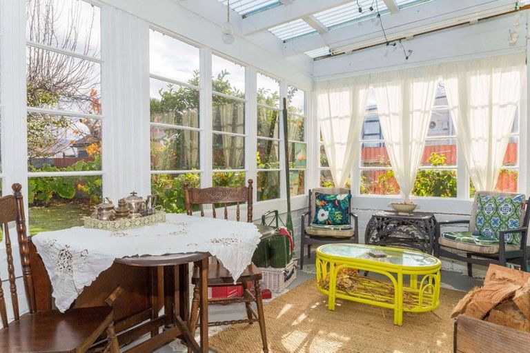 Photo of property in 237 High Street, Dannevirke, 4930