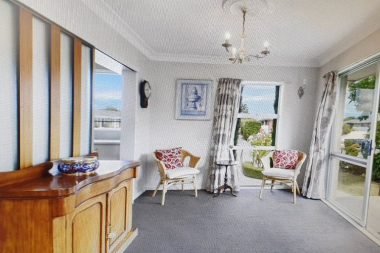 Photo of property in 1/18 Powell Crescent, Ilam, Christchurch, 8041