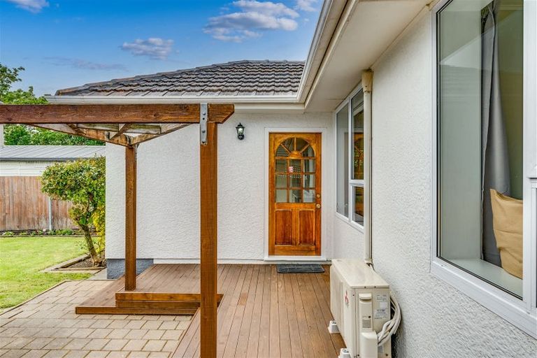 Photo of property in 11 Twyford Street, Bishopdale, Christchurch, 8053