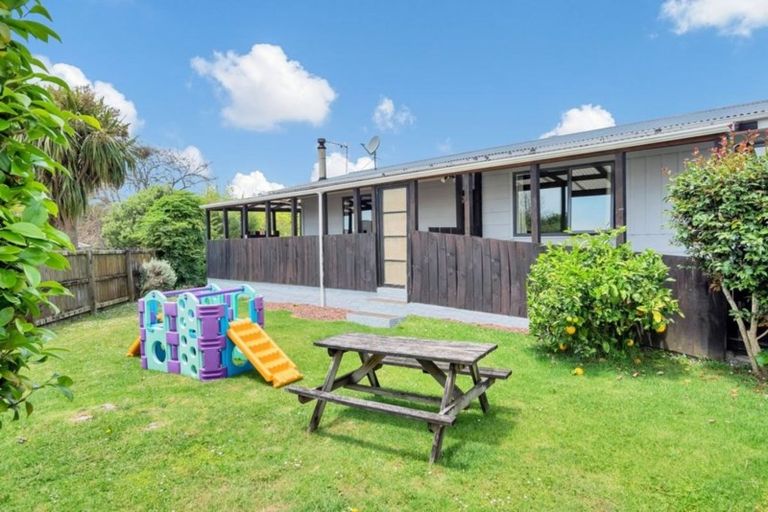 Photo of property in 106 Queen Street, Waiuku, 2123