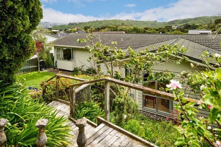 Photo of property in 29 Tweed Road, Papakowhai, Porirua, 5024