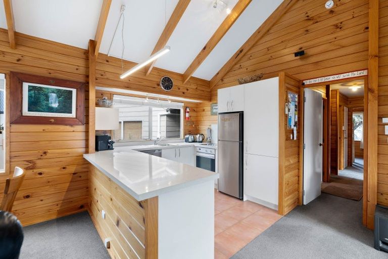 Photo of property in 17 Kutai Street, Turangi, 3334