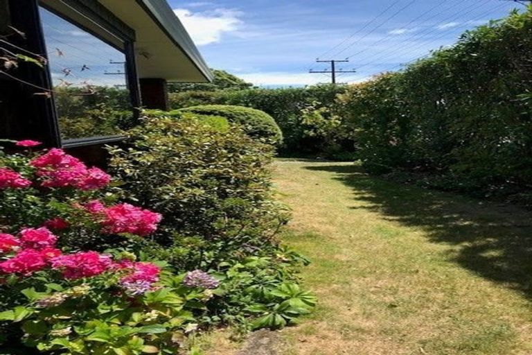 Photo of property in 1a Sadlier Street, Stoke, Nelson, 7011