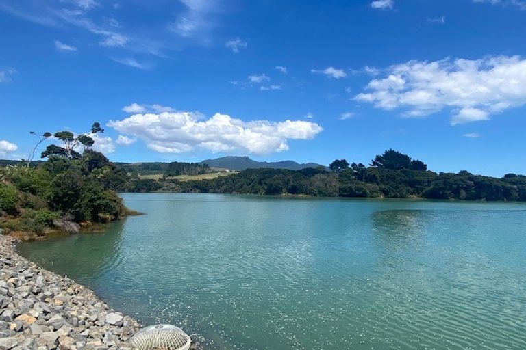 Photo of property in 33 Omahina Street, Raglan, 3225