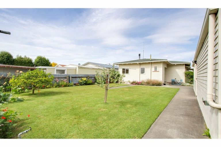 Photo of property in 410 Massey Street, Akina, Hastings, 4122