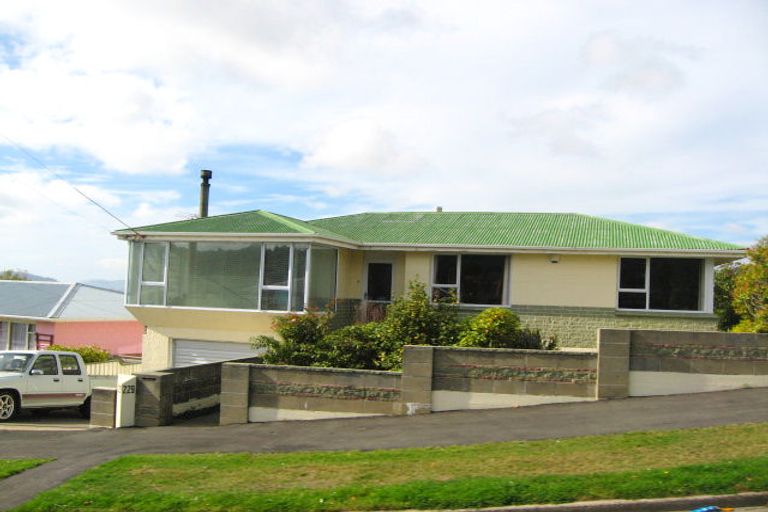 Photo of property in 229 Brockville Road, Brockville, Dunedin, 9011