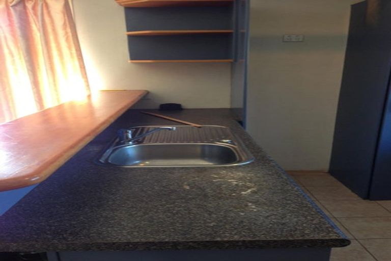 Photo of property in 67 Casuarina Road, Half Moon Bay, Auckland, 2012