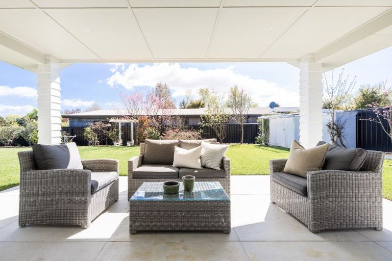 Photo of property in 11 Margaret Avenue, Havelock North, 4130