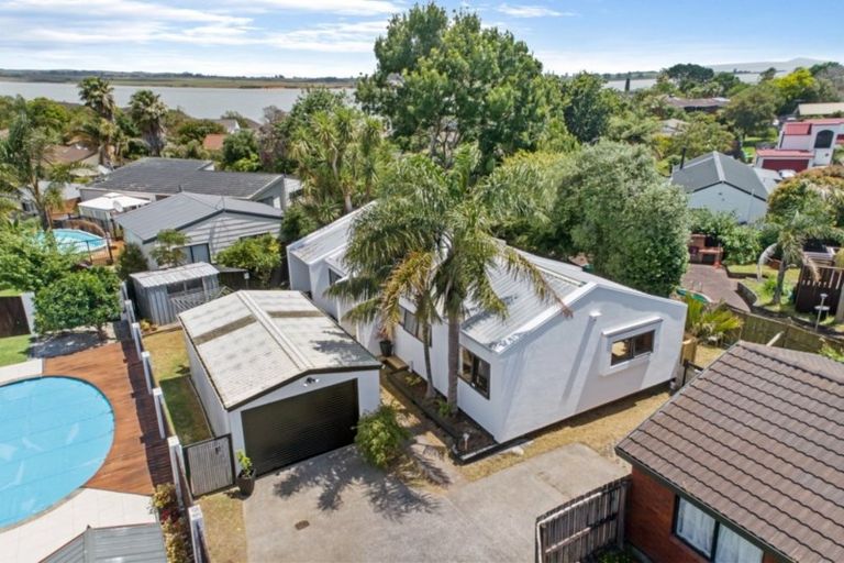 Photo of property in 150 Carnoustie Drive, Wattle Downs, Auckland, 2103