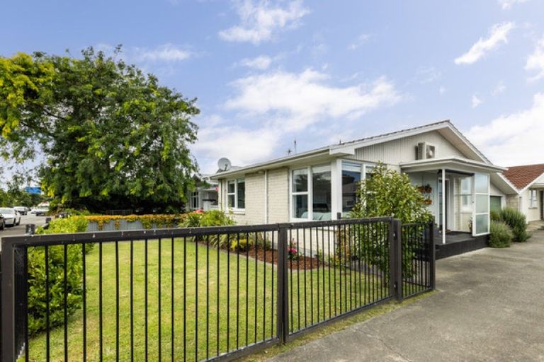 Photo of property in 1/502 Saint Aubyn Street West, Hastings, 4122