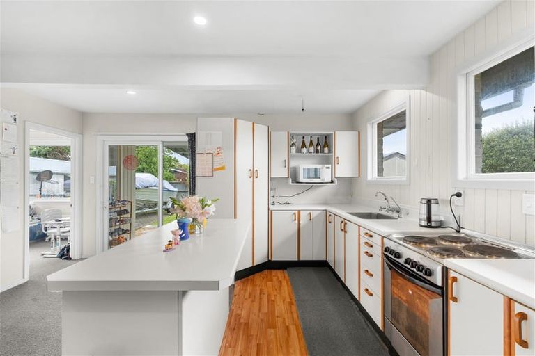 Photo of property in 38 Chedworth Avenue, Bishopdale, Christchurch, 8053