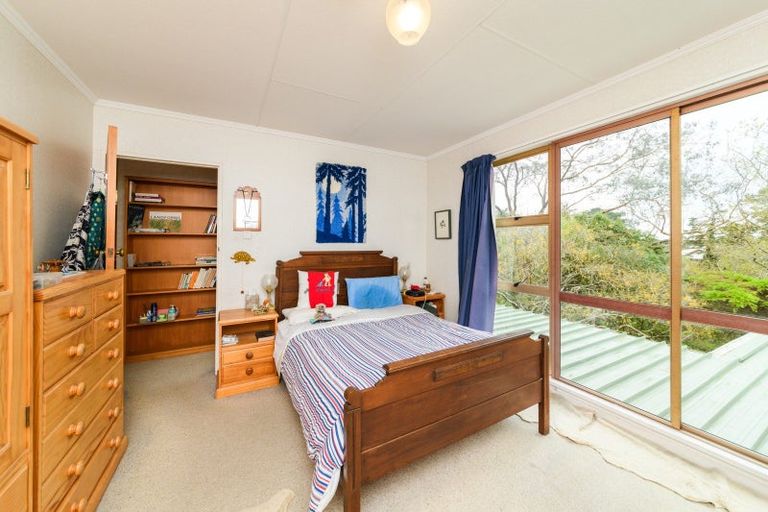 Photo of property in 16 Clifton Terrace, Fitzherbert, Palmerston North, 4410