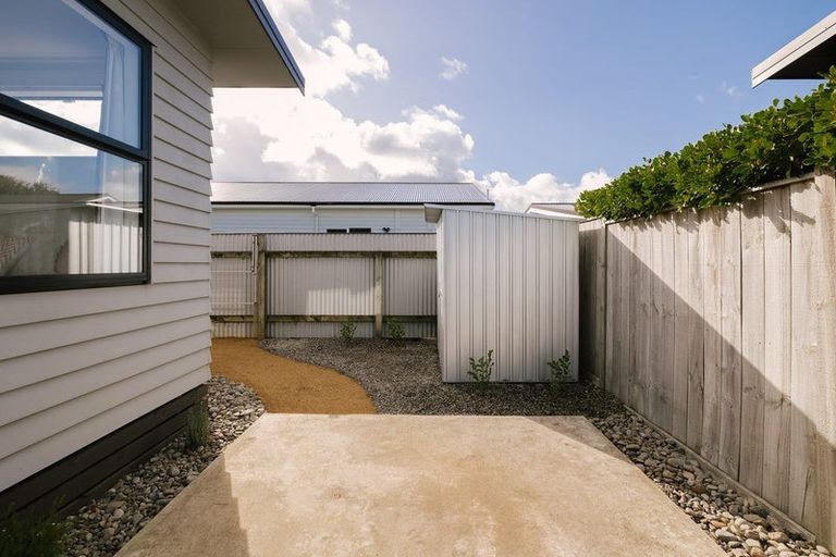 Photo of property in 1 Annandale Avenue, Takaro, Palmerston North, 4410