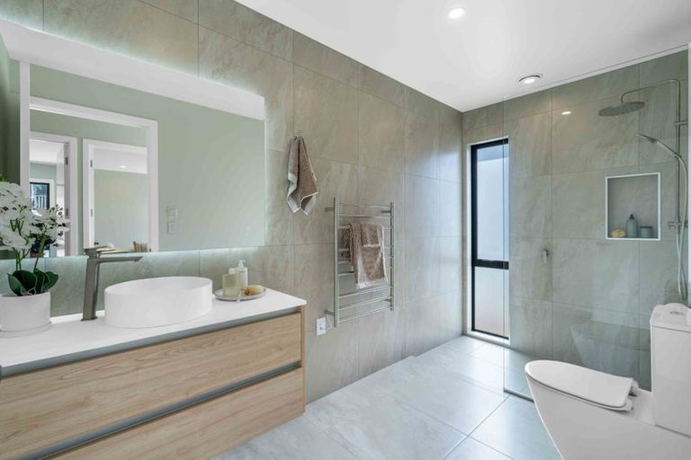 Photo of property in 13 Mitre Street, Gore, 9710