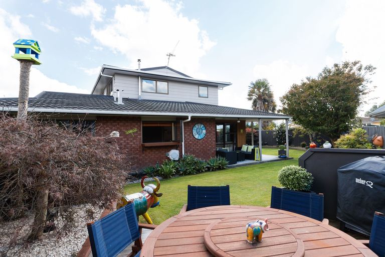 Photo of property in 1 Ngahere Court, Awapuni, Palmerston North, 4412