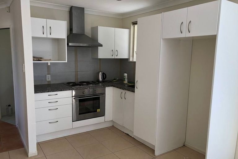 Photo of property in 40 Chatsworth Crescent, Pakuranga Heights, Auckland, 2010