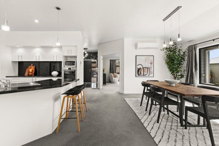 Photo of property in 14 Arbuckle Road, Frimley, Hastings, 4120